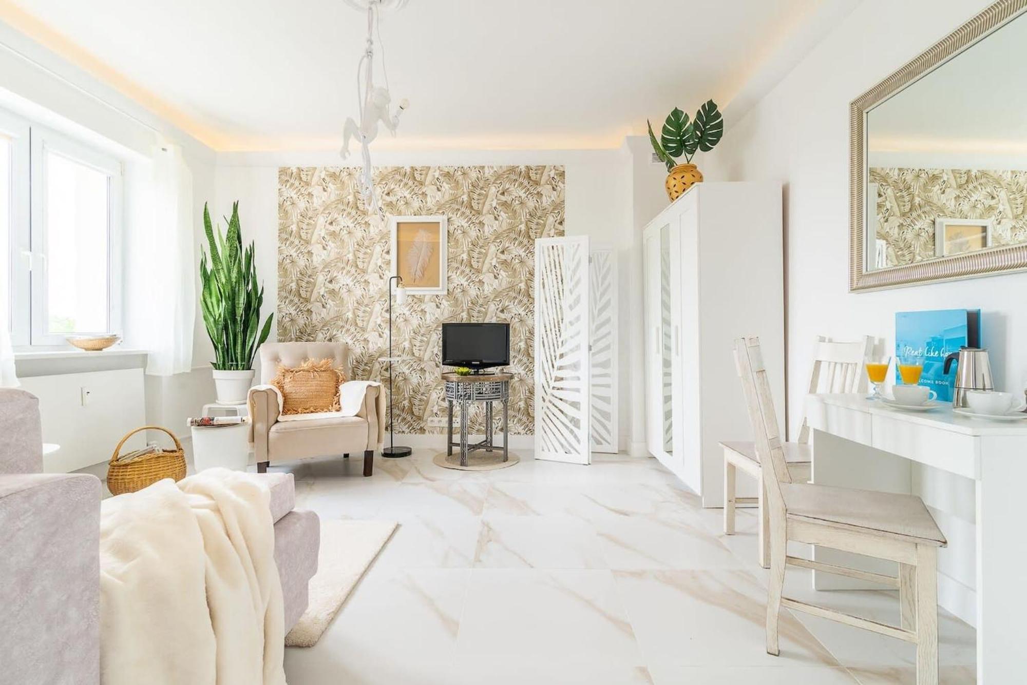 Plac Inwalidow 10 - Aesthetic Apartment By Noclegi Renters Varşova Dış mekan fotoğraf